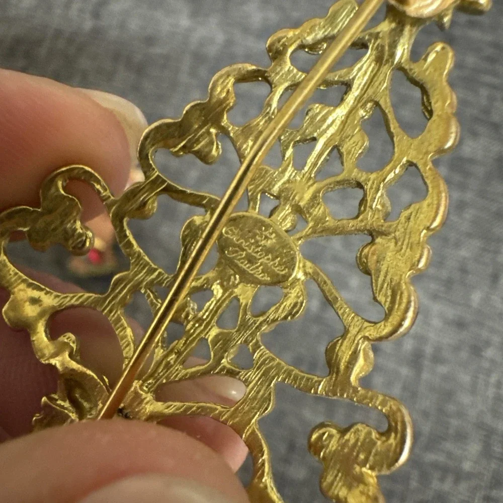 Christmas Brooches Pin Set 2 Pins / Christmas Tree & Reindeer‎